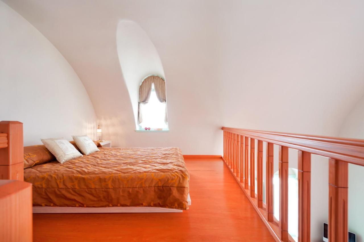 Vallas Apartments & Villas Firostefani Bagian luar foto